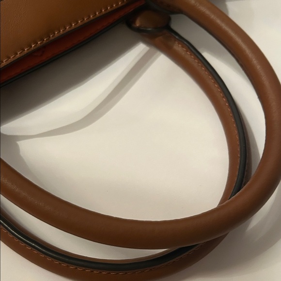 New Lauren Ralph Lauren Tan Leather Tote - Picture 6 of 9